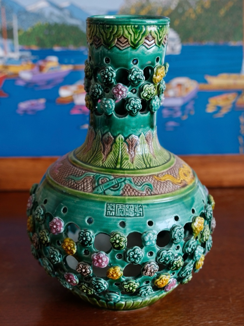 Ceramic Chinese vase